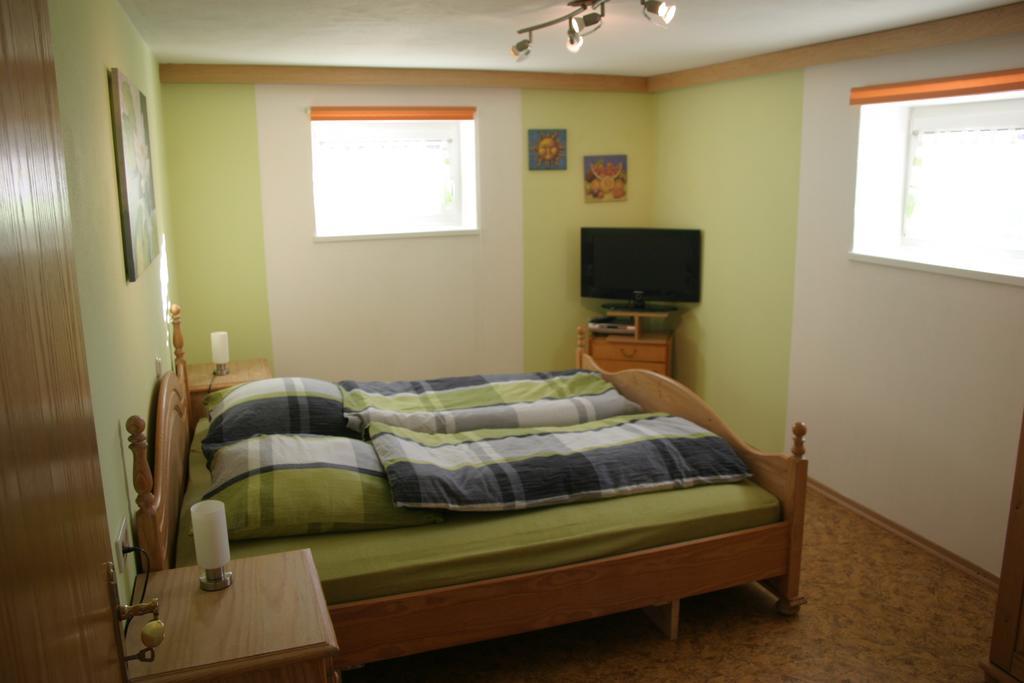 Apartamento Haus Am Treffenbach Waldmünchen Exterior foto
