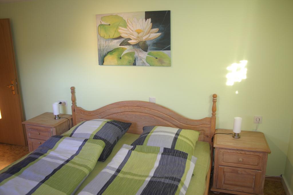 Apartamento Haus Am Treffenbach Waldmünchen Exterior foto
